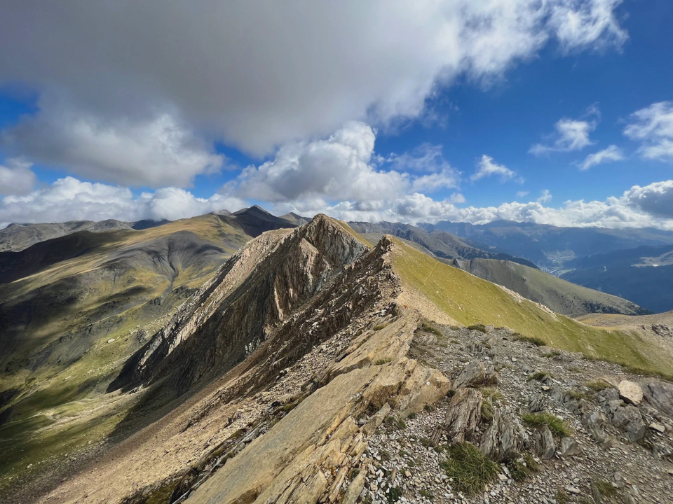 Casamanya Mig and Casamanya Nord seen from Casamanya West.