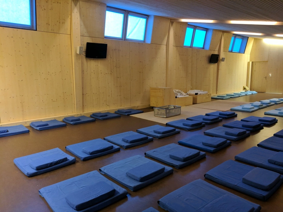 The meditation hall after the last day&rsquo;s cleaning.