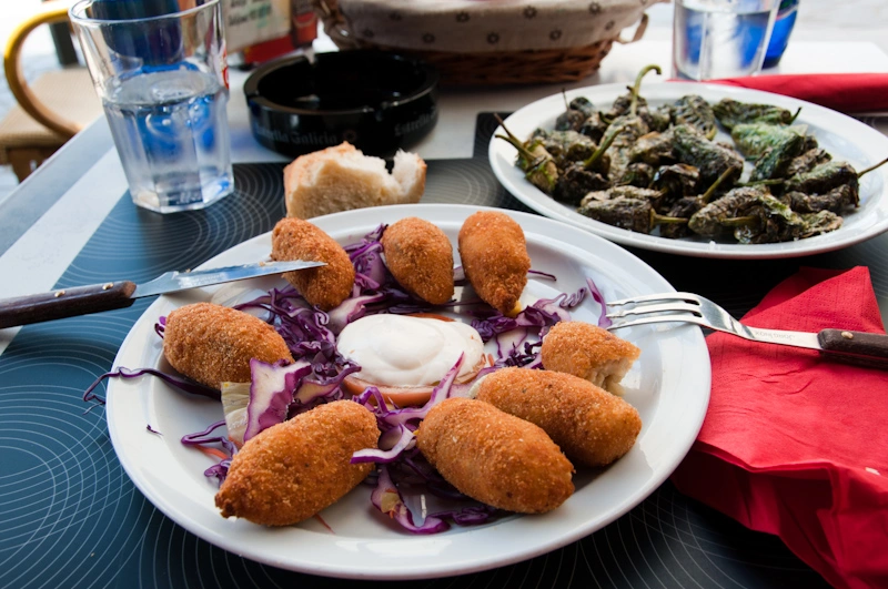 Even though there were irish restaurants and pubs on every shopping center we were able to enjoy more traditional Spanish dishes.