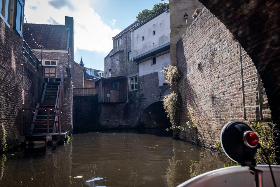 An access point to Den Bosch&rsquo;s canals.