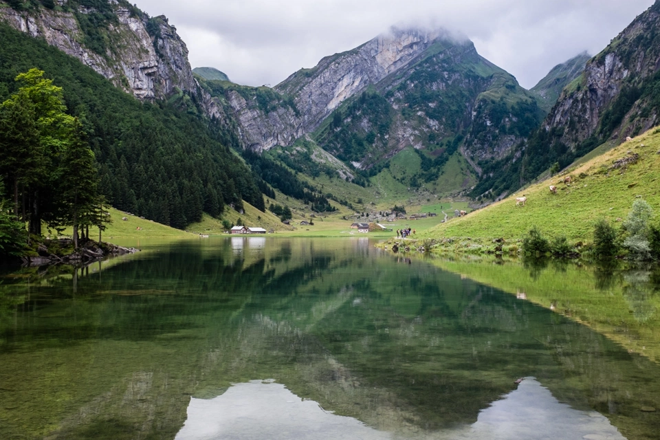 Sealpsee lake near the end of the valley.