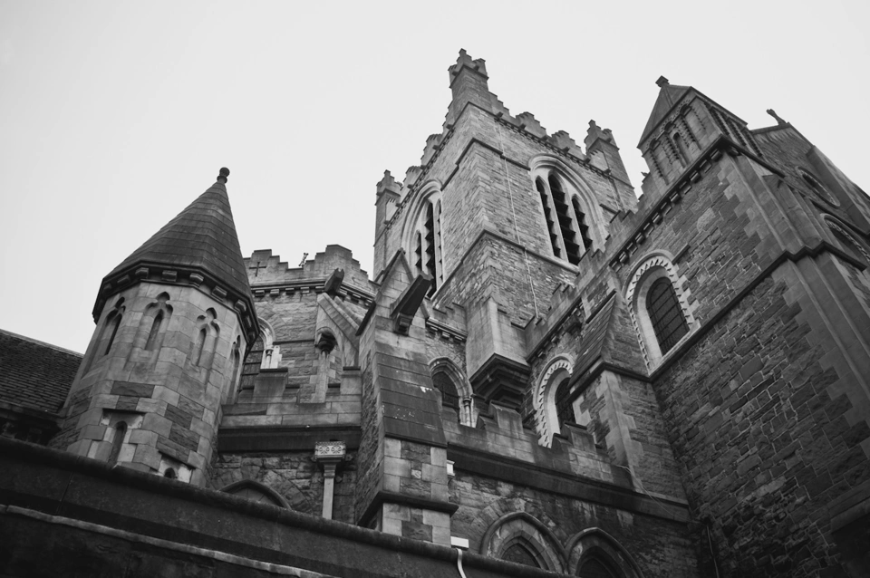 looking-up-at-christ-church-cathedral-dublin.webp