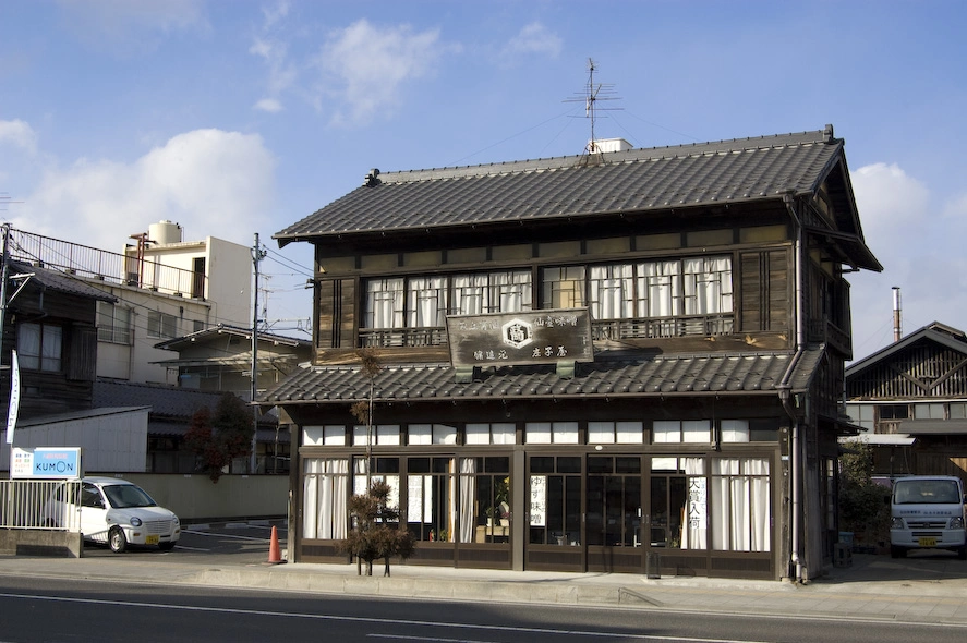 old-building-in-sendai.webp