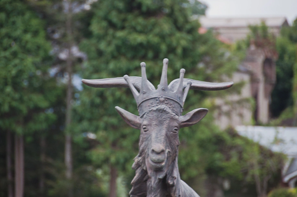 A goat king turned to stone, probably by a medusa. I met him during our first stop of the day.